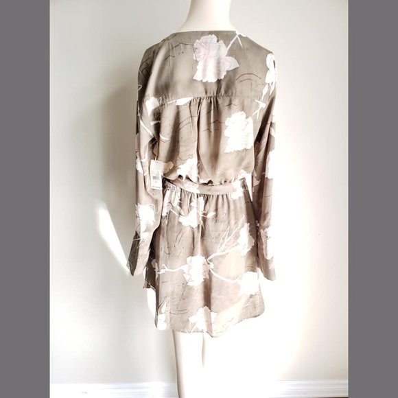 NWT Dex Dress - Picture 6 of 8